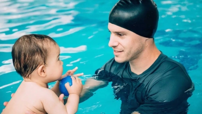 natación para bebés