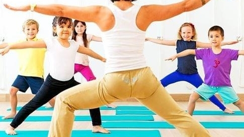 Curso Online de yoga para niños