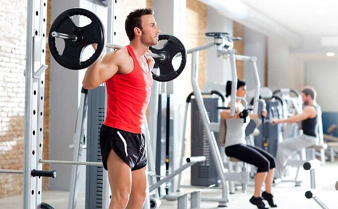 Frecuencia de entrenamiento con pesas ¿Cuál es la óptima? Frecuencia de entrenamiento con pesas ¿Cuál es la óptima?