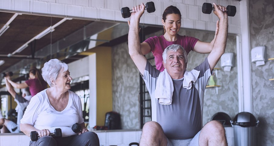 Mitos sobre el entrenamiento de fuerza en personas mayores