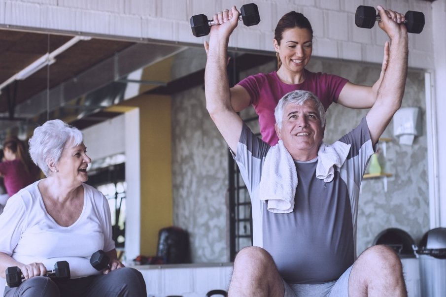 Mitos sobre el entrenamiento de fuerza en personas mayores