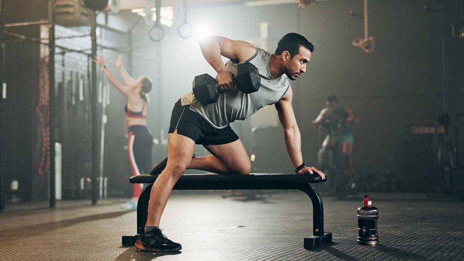 ¿Es mejor dormir o entrenar cuando se ha dormido poco?