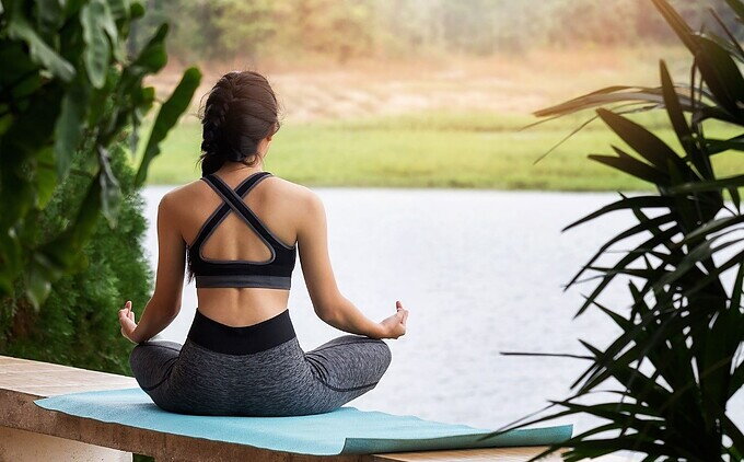 Posturas de Yoga para abrir los chakras