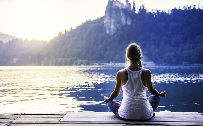 Yoga para la ansiedad y los nervios. 6 asanas relajantes Yoga para la ansiedad y los nervios. 6 asanas relajantes